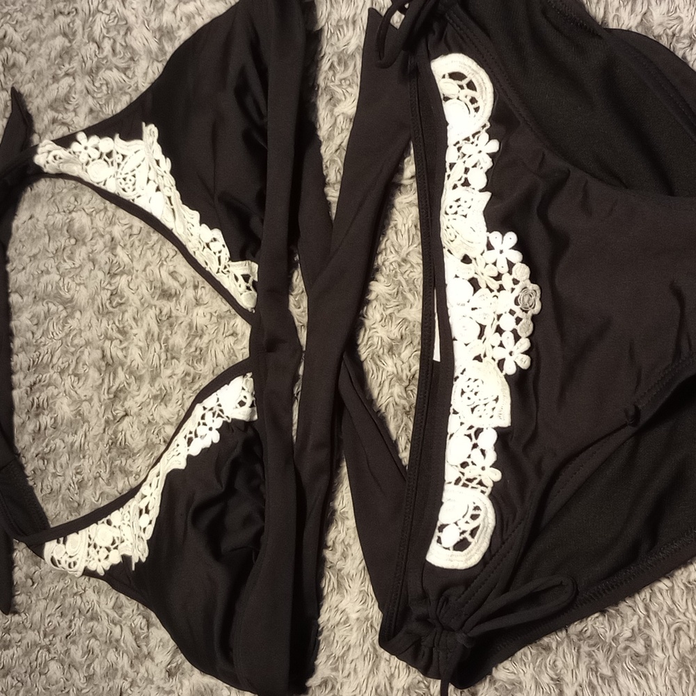 Kenneth Cole bikini